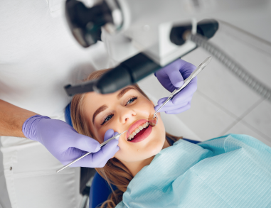 Beneficiários do Prato Feito Carioca têm atendimento odontológico gratuito