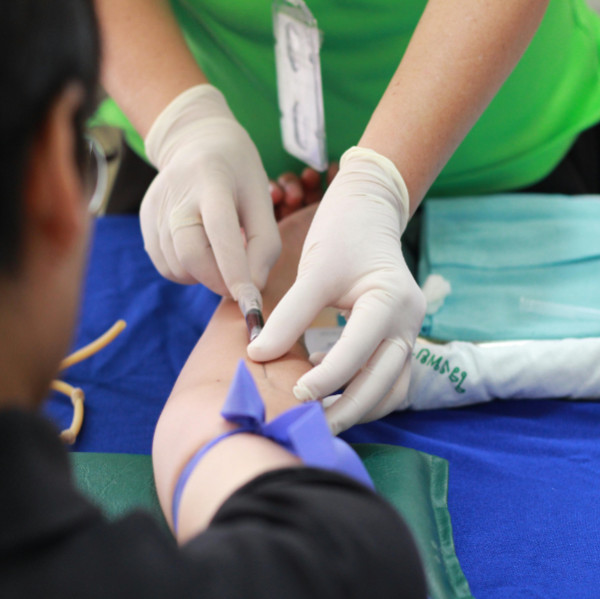 Campanha de doação de sangue chega ao teatro Riachuelo nesta semana