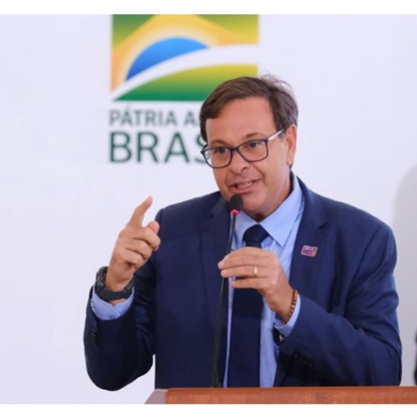 STF determina prisão de ex-ministro do Turismo do governo Bolsonaro
