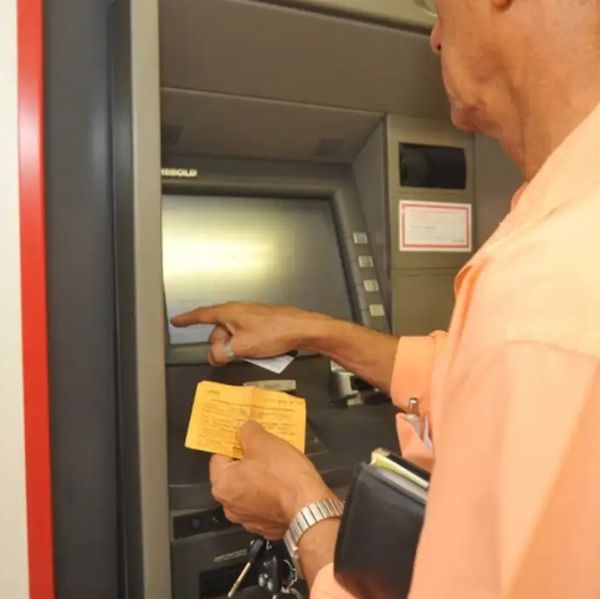 Bancos fecham nesta quarta-feira e reabrem na quinta